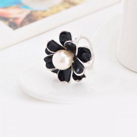 Flower ring